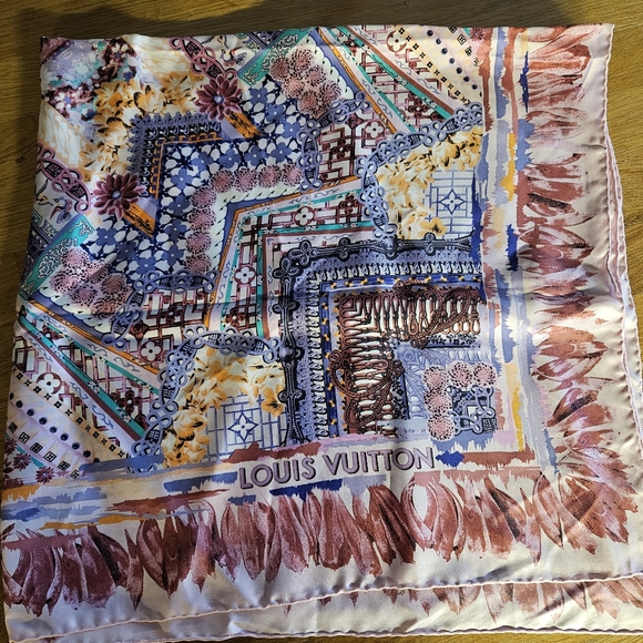 Louis Vuitton Accessories - Louis Vuitton Silk Monogram Scarf
